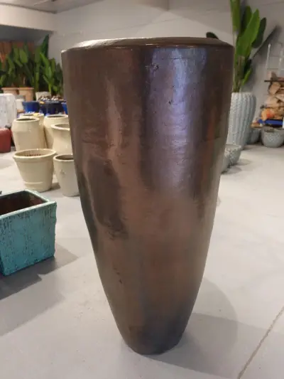 Vorstvrije terracotta bloempot – kavel bij Openbare Verkopen, Waregem