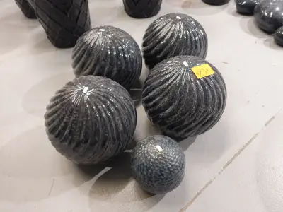 5x Terracotta decoratie ballen – kavel bij Openbare Verkopen, Waregem