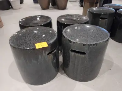 4x Terracotta poef – kavel bij Openbare Verkopen, Waregem