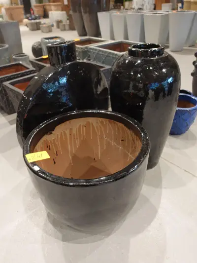 3x Vorstvrije terracotta bloempot – kavel bij Openbare Verkopen, Waregem
