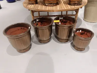 4x Vorstvrije terracotta bloempot – kavel bij Openbare Verkopen, Waregem