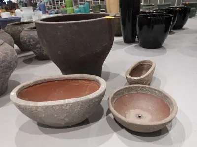 4x Vorstvrije terracotta bloempot – kavel bij Openbare Verkopen, Waregem