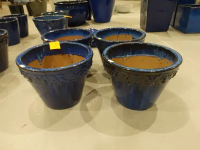4x Vorstvrije terracotta bloempot – kavel bij Openbare Verkopen, Waregem