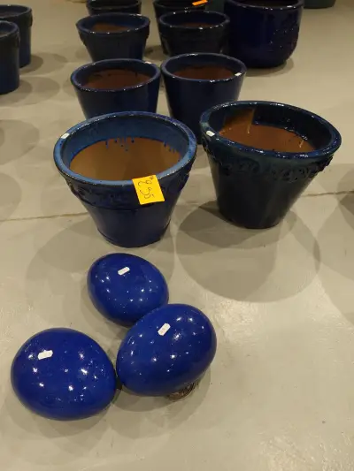 4x Vorstvrije terracotta bloempot – kavel bij Openbare Verkopen, Waregem