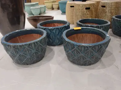 4x Vorstvrije terracotta bloempot – kavel bij Openbare Verkopen, Waregem