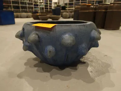 Vorstvrije terracotta bloempot – kavel bij Openbare Verkopen, Waregem