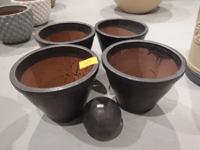 4x Vorstvrije terracotta bloempot – kavel bij Openbare Verkopen, Waregem