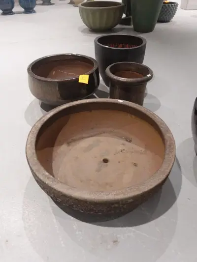 4x Vorstvrije terracotta bloempot – kavel bij Openbare Verkopen, Waregem