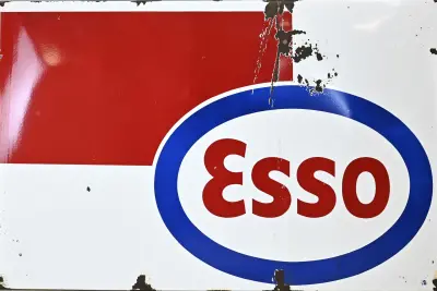 Groot emaille reclamebord Esso – kavel bij Twents Veilinghuis