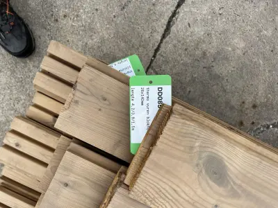 130x Houten plank – kavel bij Openbare Verkopen, Zele