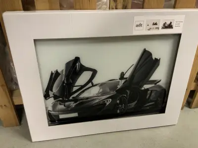 Glasschilderij van een McLaren 60x80CM – kavel bij XL Auctions