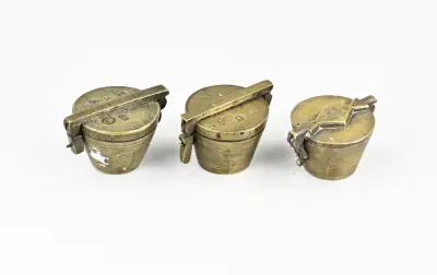 3x Beker gewichten-set – kavel bij Twents Veilinghuis