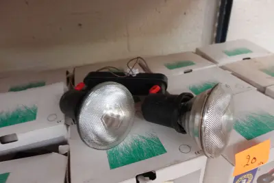 Partij verlichting – kavel bij Openbare Verkopen, Desselgem