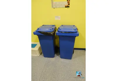 Partij afvalbakken – kavel bij Clicpublic, Aywaille