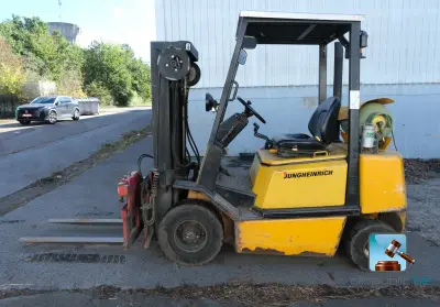 Heftruck op gas – kavel bij Clicpublic, Aywaille