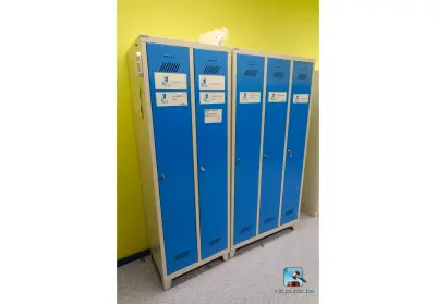 Set kluisjes – kavel bij Clicpublic, Aywaille