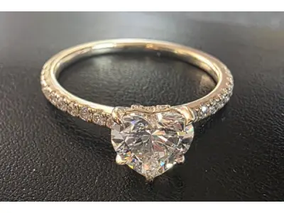 Gouden ring met 1 crt Heart diamant ( IGI ) – kavel bij XL Auctions