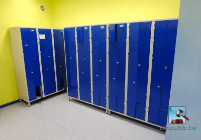 Set kasten en lockers – kavel bij Clicpublic, Aywaille
