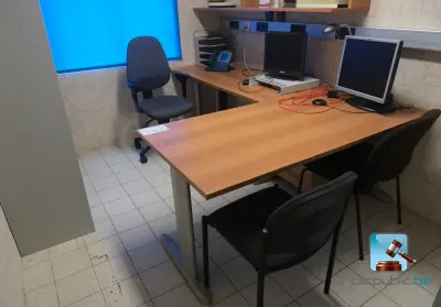 Kantoormeubelset – kavel bij Clicpublic, Aywaille