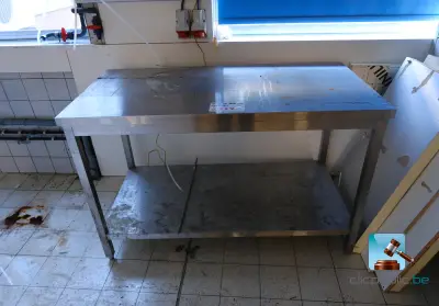 Roestvrij stalen tafel – kavel bij Clicpublic, Aywaille