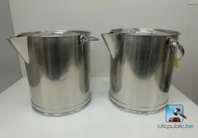 Set roestvrijstalen tanks – kavel bij Clicpublic