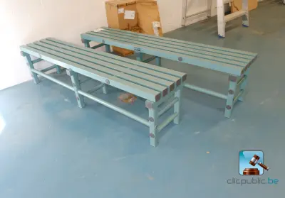 Set van banken – kavel bij Clicpublic, Aywaille