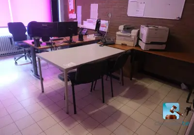 Set kantoormeubilair exclusief inhoud – kavel bij Clicpublic, Aywaille