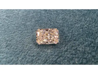 Diamant radiant 1.00 crt ( IGI gecertificeerd ) – kavel bij XL Auctions