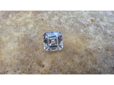Diamant asscher 1.00 crt ( IGI gecertificeerd ) – kavel bij XL Auctions