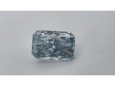 Diamant Radiant 3.94 crt ( IGI gecertificeerd ) – kavel bij XL Auctions
