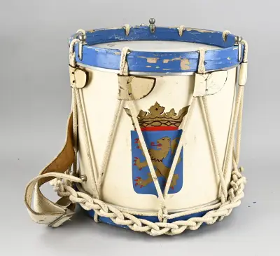 Grote trommel (muziekkorps) – kavel bij Twents Veilinghuis