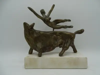 Bronzen beeldje – kavel bij De Kringwinkel, Oostende