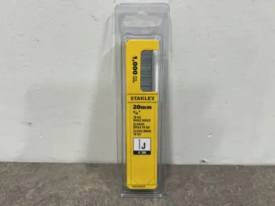 9x Stanley brads 20mm Type J 1000-pack – kavel bij XL Auctions