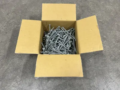 Doos houtconstructieschroef flenskop Torx M8x140mm Geomet – kavel bij XL Auctions