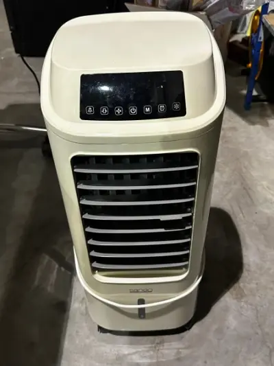 Een SANYO-airconditioner – kavel bij Auctionline, Anderlecht