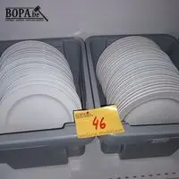 Horeca borden. 42 stuks – kavel bij BOPA Auctions, Ieper