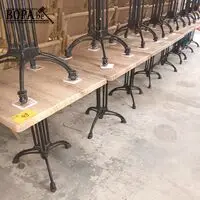 Vierkante horeca tafels. 8 stuks – kavel bij BOPA Auctions, Ieper