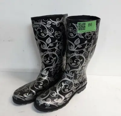 1 x Rubberen laarzen 41 zwart bloemenprint Chuva – kavel bij Belga Veilingen, Oudsbergen