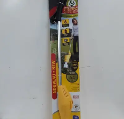 1 x Benzine heggenschaar superlite 4528 lengte blad 45 cm knipt 28 mm – kavel bij Belga Veilingen, Oudsbergen
