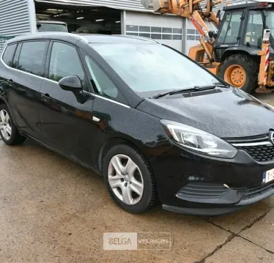 Opel zafira – kavel bij Belga Veilingen