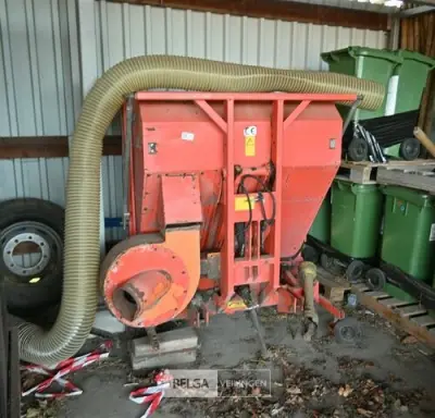 Opvangbak voor achter tractor – kavel bij Belga Veilingen