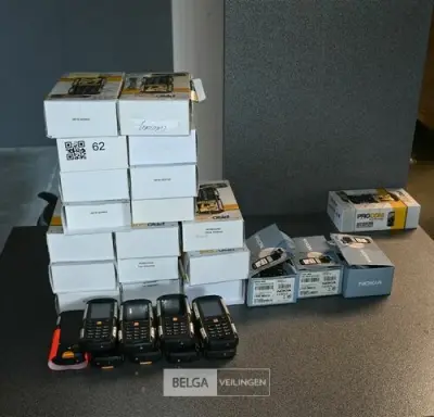 Partij PROCOM werk gsm's – kavel bij Belga Veilingen