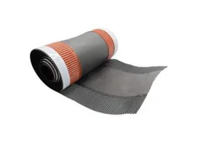 4x Plastoform Rollovent ondervorstrol 320mm (5m) zwart – kavel bij XL Auctions