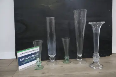 Set van vijf glazen vazen' – kavel bij GSD Auctions, Zoeterwoude