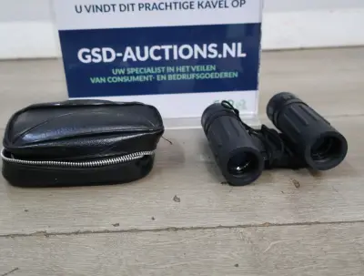 Zwarte compacte verrekijker met etui – kavel bij GSD Auctions, Zoeterwoude