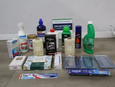 Diverse verzorgings-, schoonmaak- en huishoudproducten – kavel bij GSD Auctions, Zoeterwoude