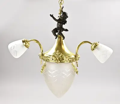 Hanglamp (putti), 1900 – kavel bij Twents Veilinghuis