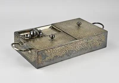 Tabaksdoos, 1920 – kavel bij Twents Veilinghuis