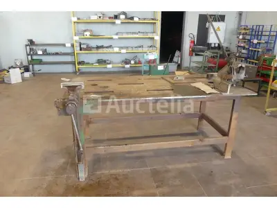 Lastafel – kavel bij Auctelia, Binche