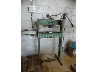 ManCo Products Hydraulische Pers – kavel bij Auctelia, Binche